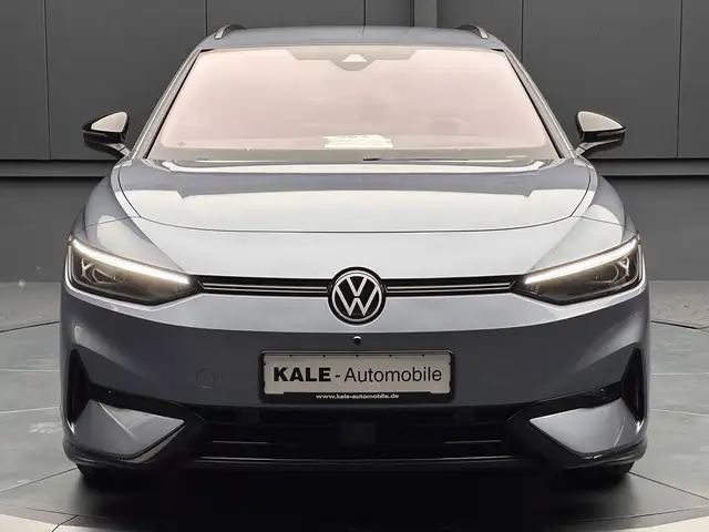 Volkswagen ID.7 view 8