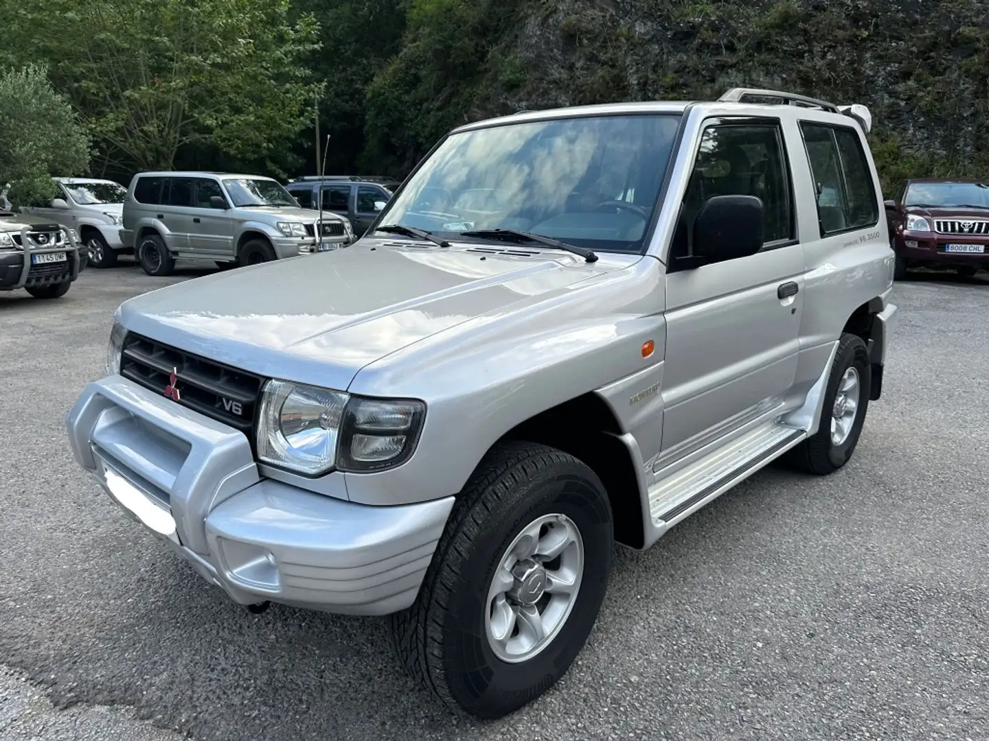 Mitsubishi Montero Corto 3.5 V6 Kaiteki Ezüst - 2