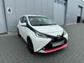 Toyota Aygo 1.0i VVT-i x-play -CLIM - CRUISE -CAMERA -GARANTIE Blanc - thumbnail 1