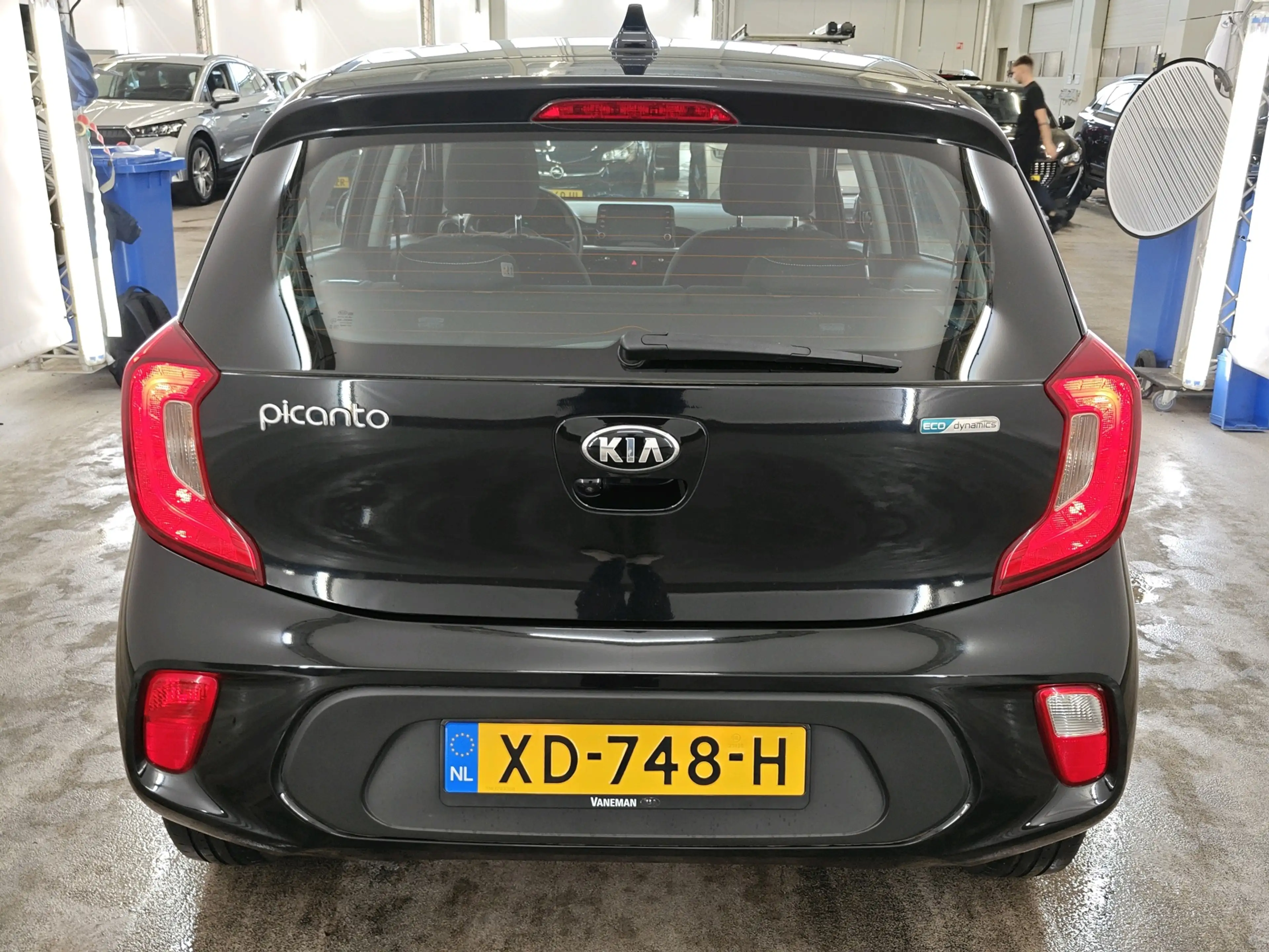 Kia Picanto 1.0 CVVT 67pk ComfortPlusLine Navigator | Apple Ca — photo 18