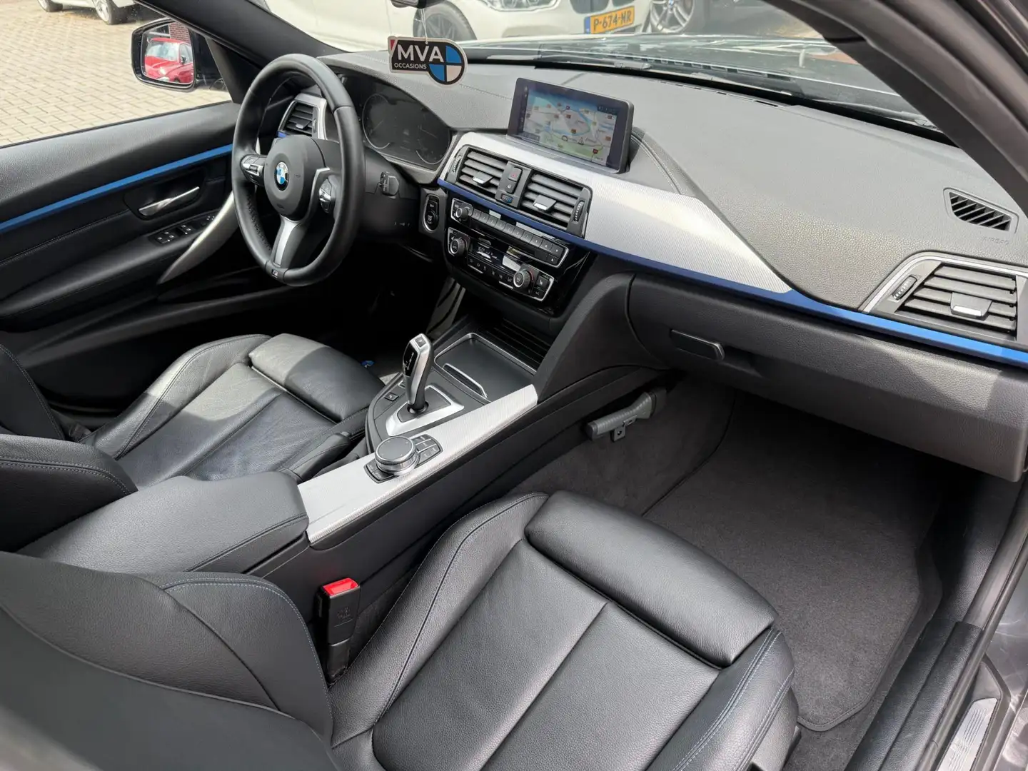 BMW 318 3-serie Touring 318i M Sport Corporate Lease|19 in Grijs - 2