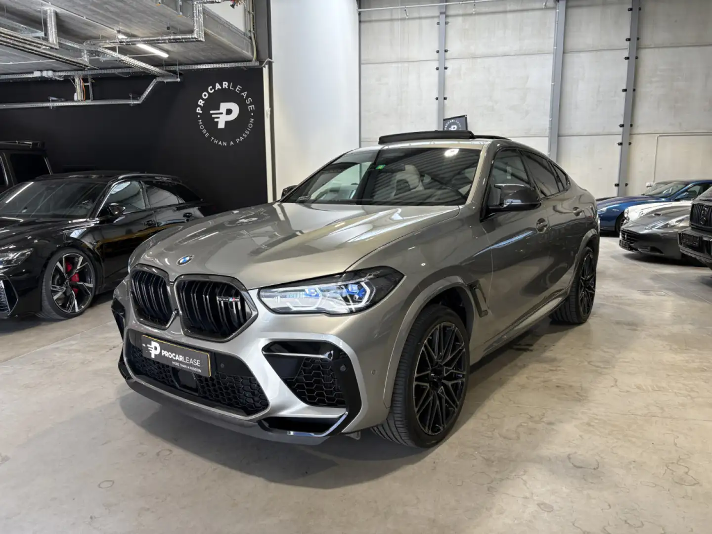 BMW X6 M Competition,/Pano/Display/Soft/Keles/360° ACC+ AHK Gris - 1