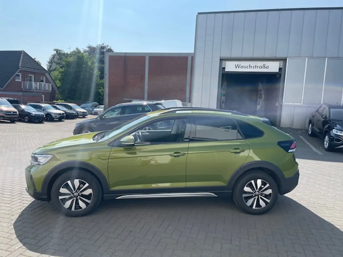 Volkswagen Taigo 1.5TSi DSG Move AHK ACC SideAssist AppConnect S... Grün - 2
