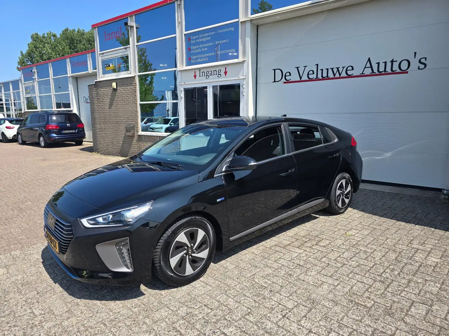 Hyundai IONIQ 1.6 GDi i-Motion Zwart - 2