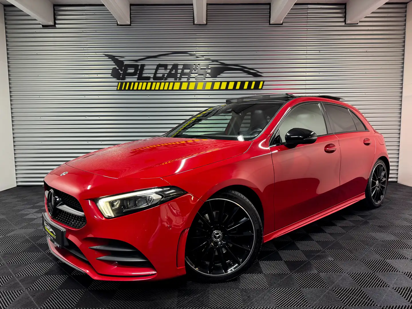 Mercedes-Benz A 180 A 180 d Business AMG | TOIT PANO | GPS | GARANTIE - 2