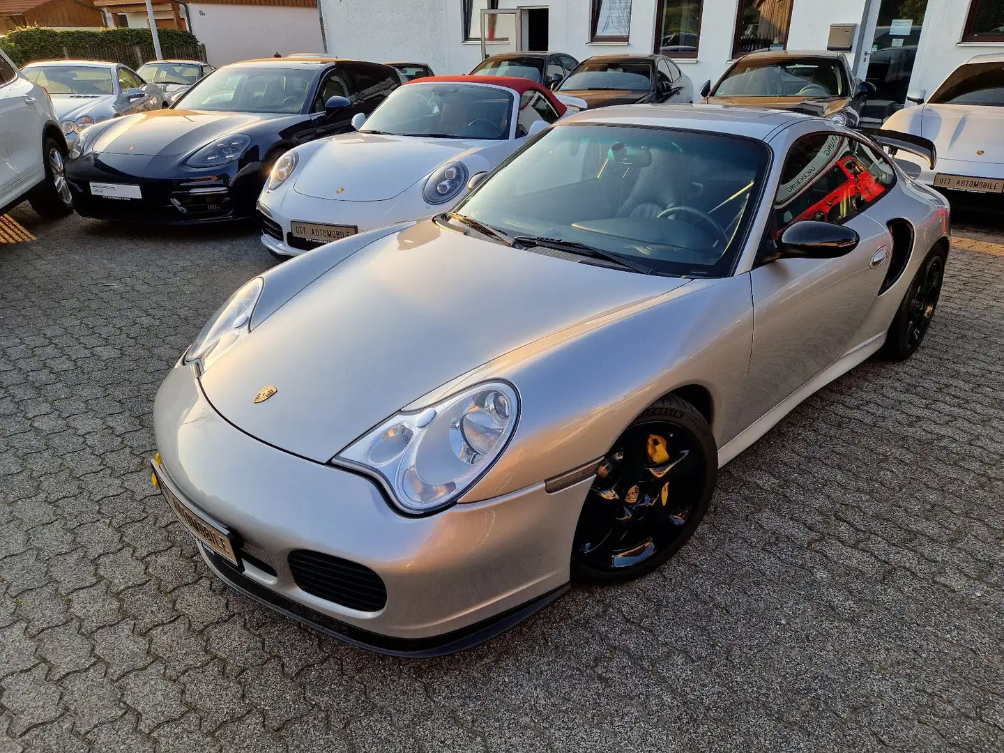 Porsche 996 TURBO COUPE"TRAUMZUSTAND"650PS,ATM 3000KM Argent - 1