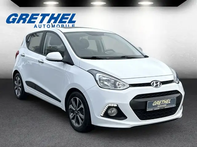 Hyundai i10 Style El. Panodach Klimaautom SD SHZ LenkradHZG Ke