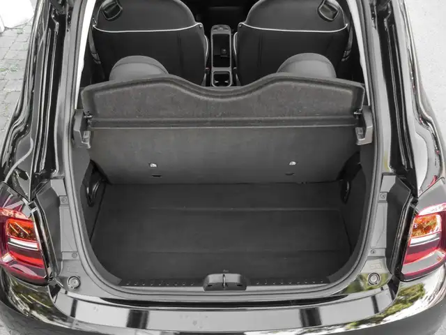 Fiat 500e view 14