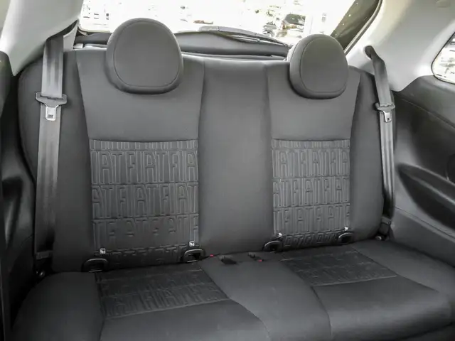 Fiat 500e view 4