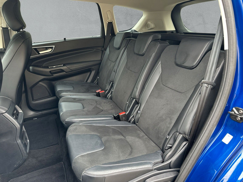 Ford S-Max Titanium / IACC / LED / B&O / 8-Fach — photo 9