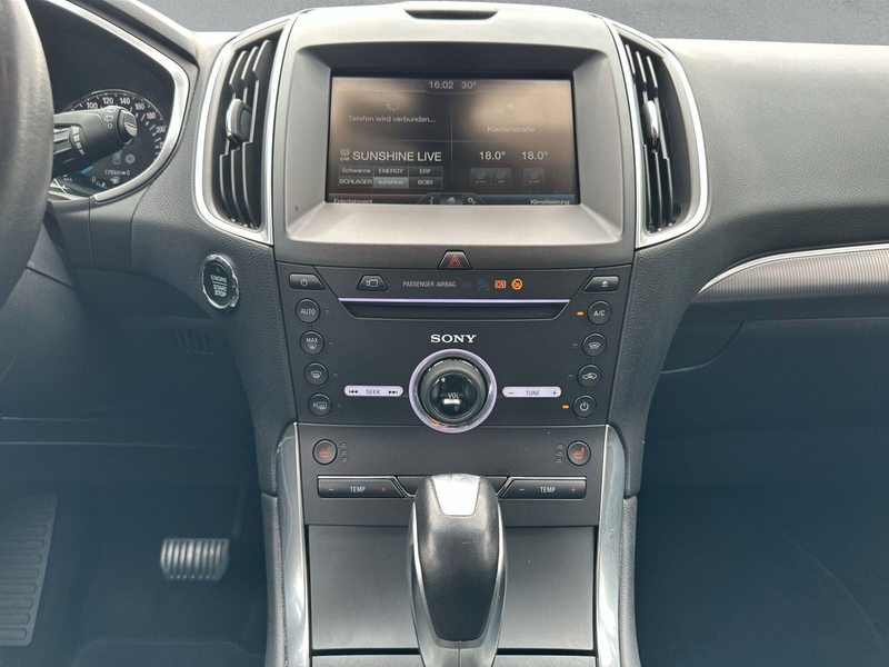 Ford S-Max Titanium / IACC / LED / B&O / 8-Fach — photo 11