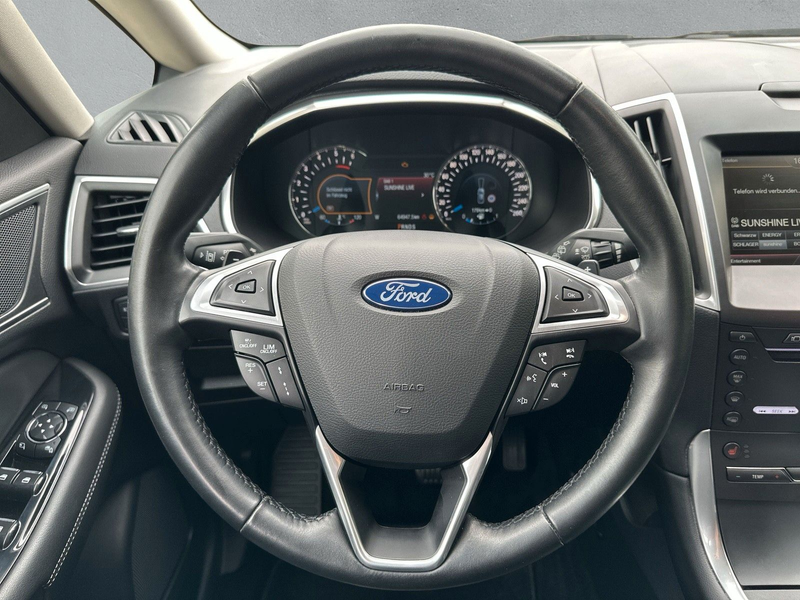 Ford S-Max Titanium / IACC / LED / B&O / 8-Fach — photo 12