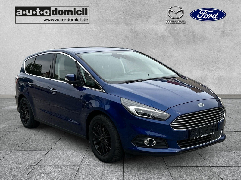 Ford S-Max Titanium / IACC / LED / B&O / 8-Fach