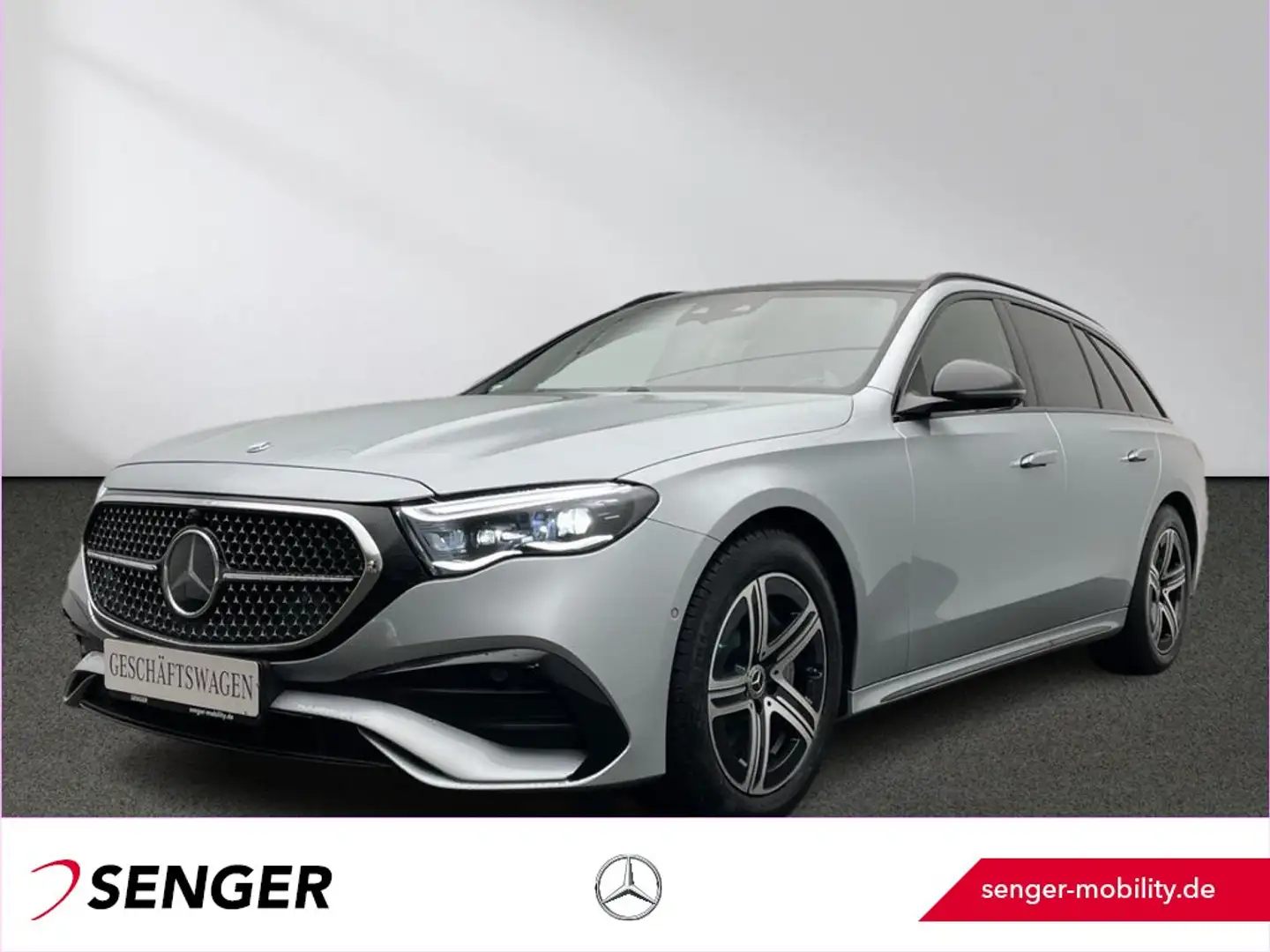 Mercedes-Benz E 220 d T AMG Digital-Light Pano Burmester AHK Silber - 1