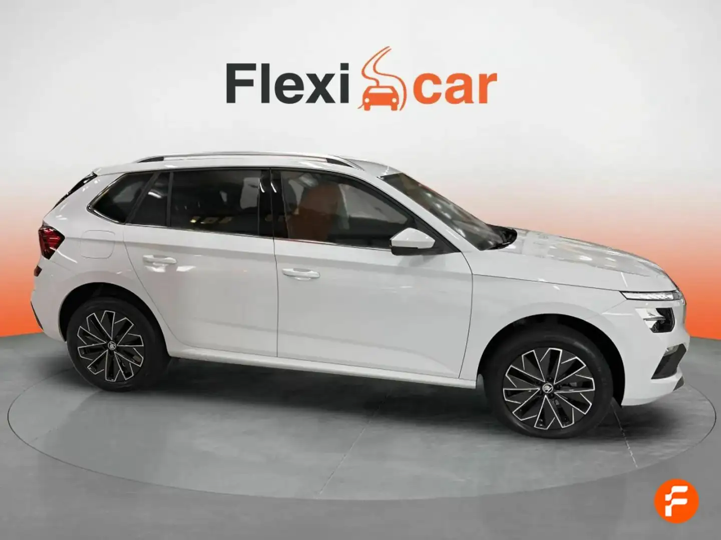 Skoda Kamiq 1.0 TSI Design 85kW DSG7 Blanco - 2