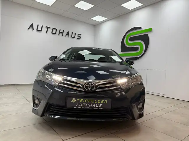 Toyota Corolla view 2