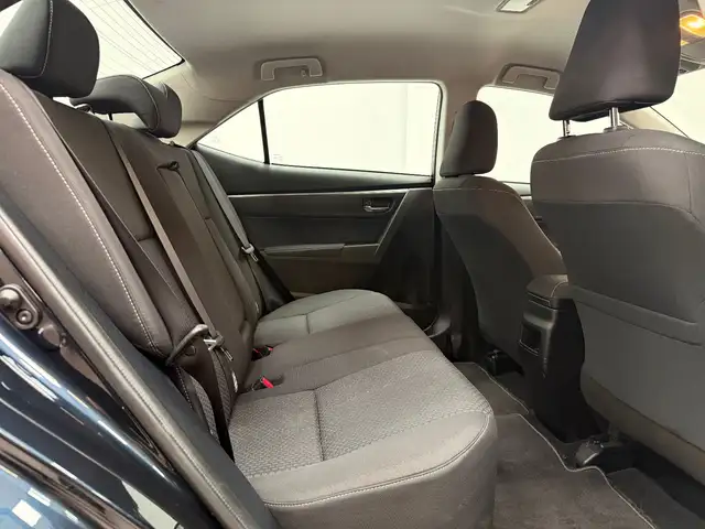 Toyota Corolla view 14