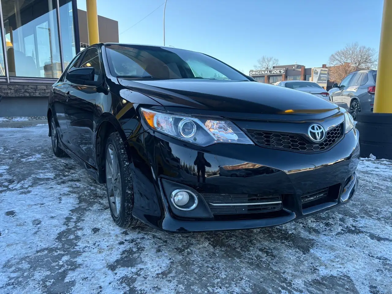 Toyota Camry снимка Toyota Camry