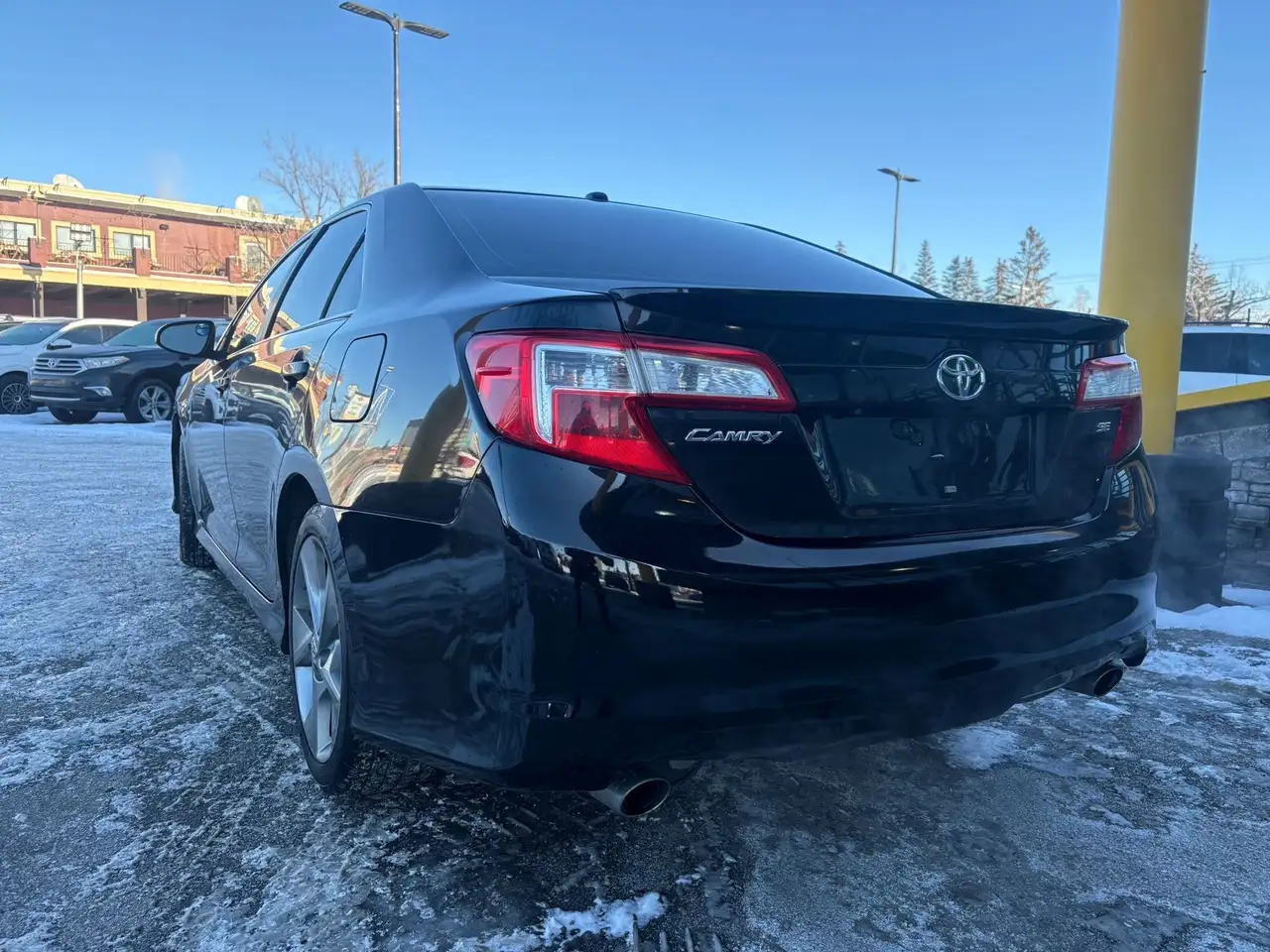 Toyota Camry снимка Toyota Camry