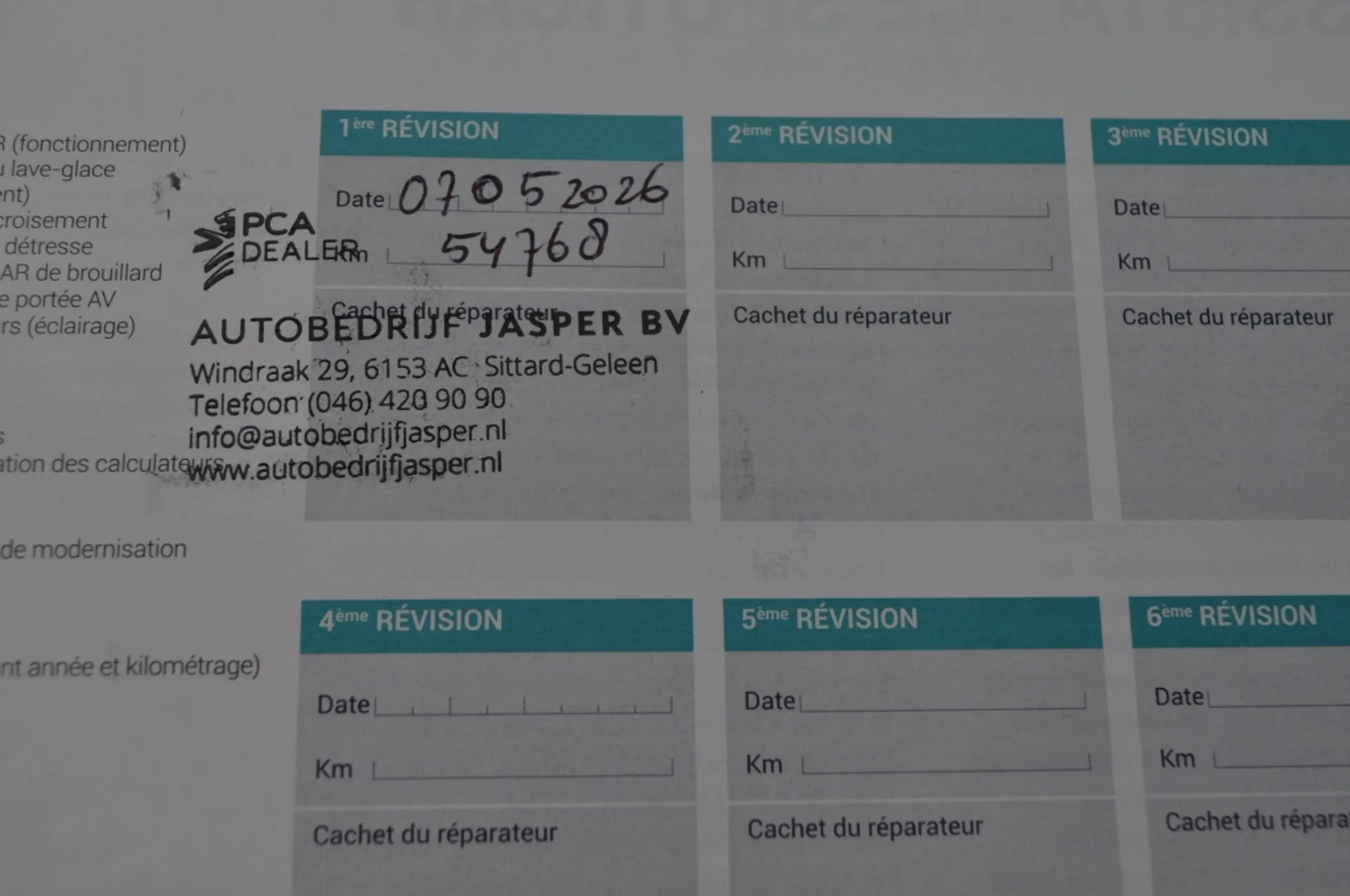 Peugeot 3008 1.2 GT Pano trh Nav adapcrc Cam — photo 21