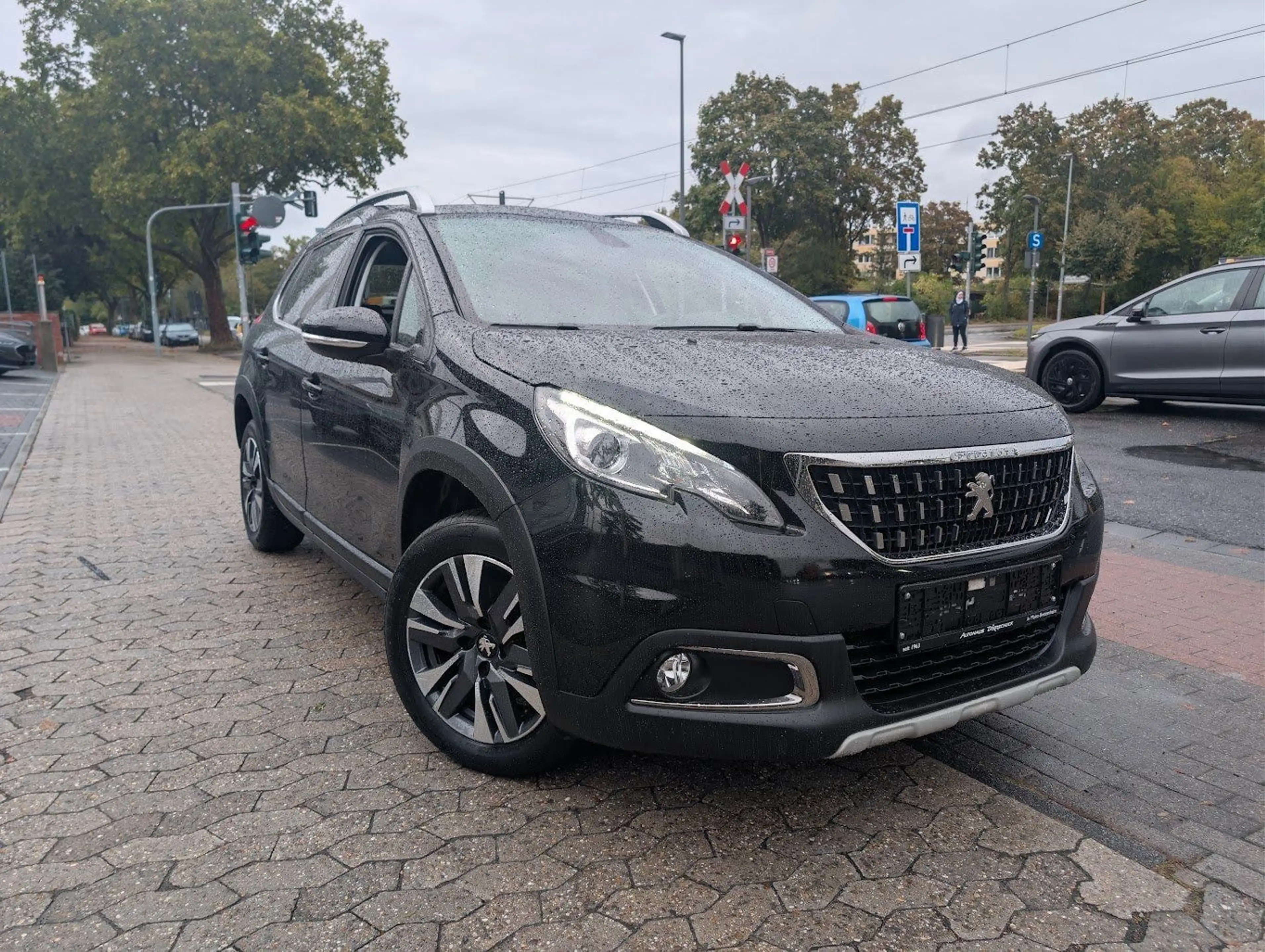 Peugeot 2008 2008 Allure Automatik. NAVI. Kamera. PDC — photo 5