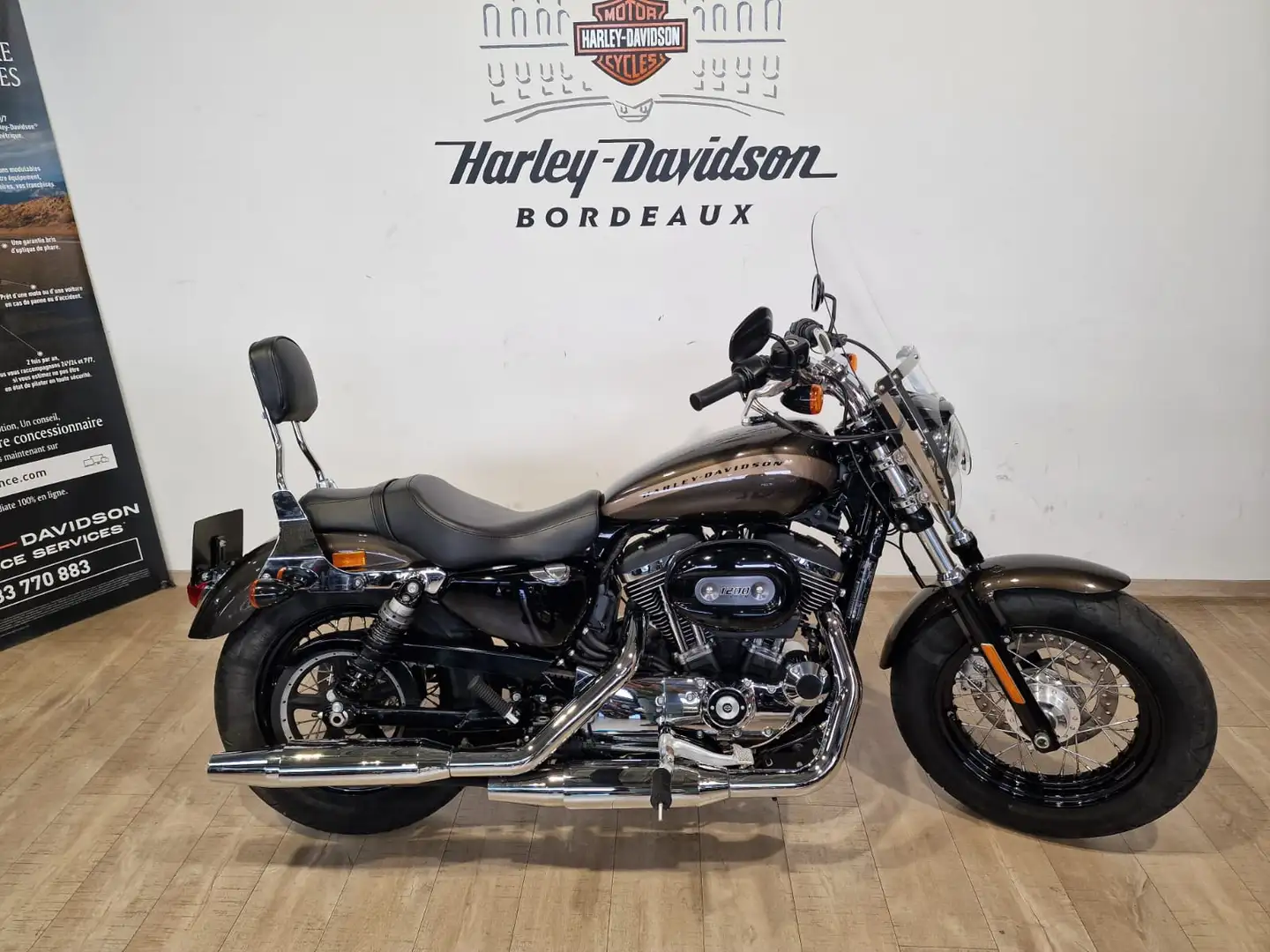 Harley-Davidson Sportster Brown - 1