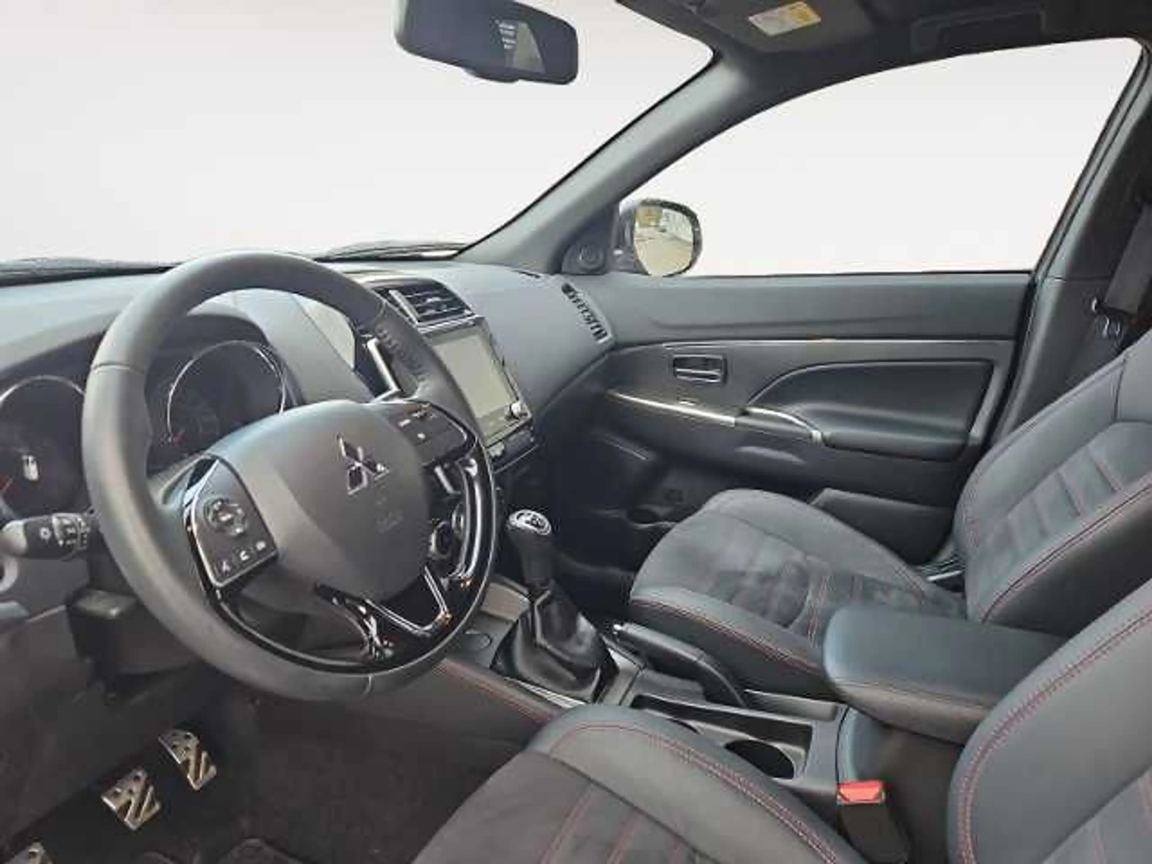 Mitsubishi ASX Intro Edition+ 2.0 2WD *PDC VORN* — photo 9