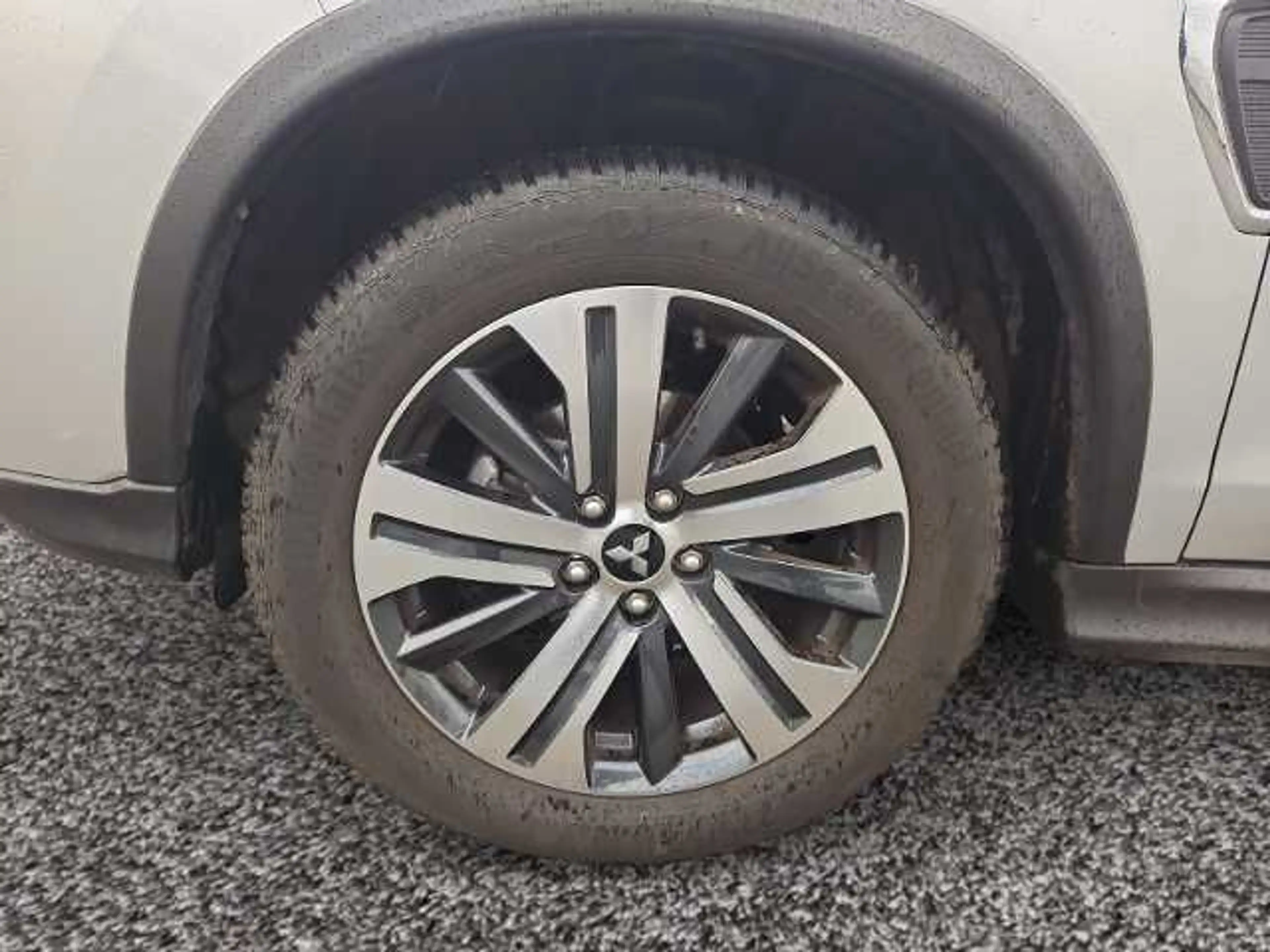 Mitsubishi ASX Intro Edition+ 2.0 2WD *PDC VORN* — photo 14