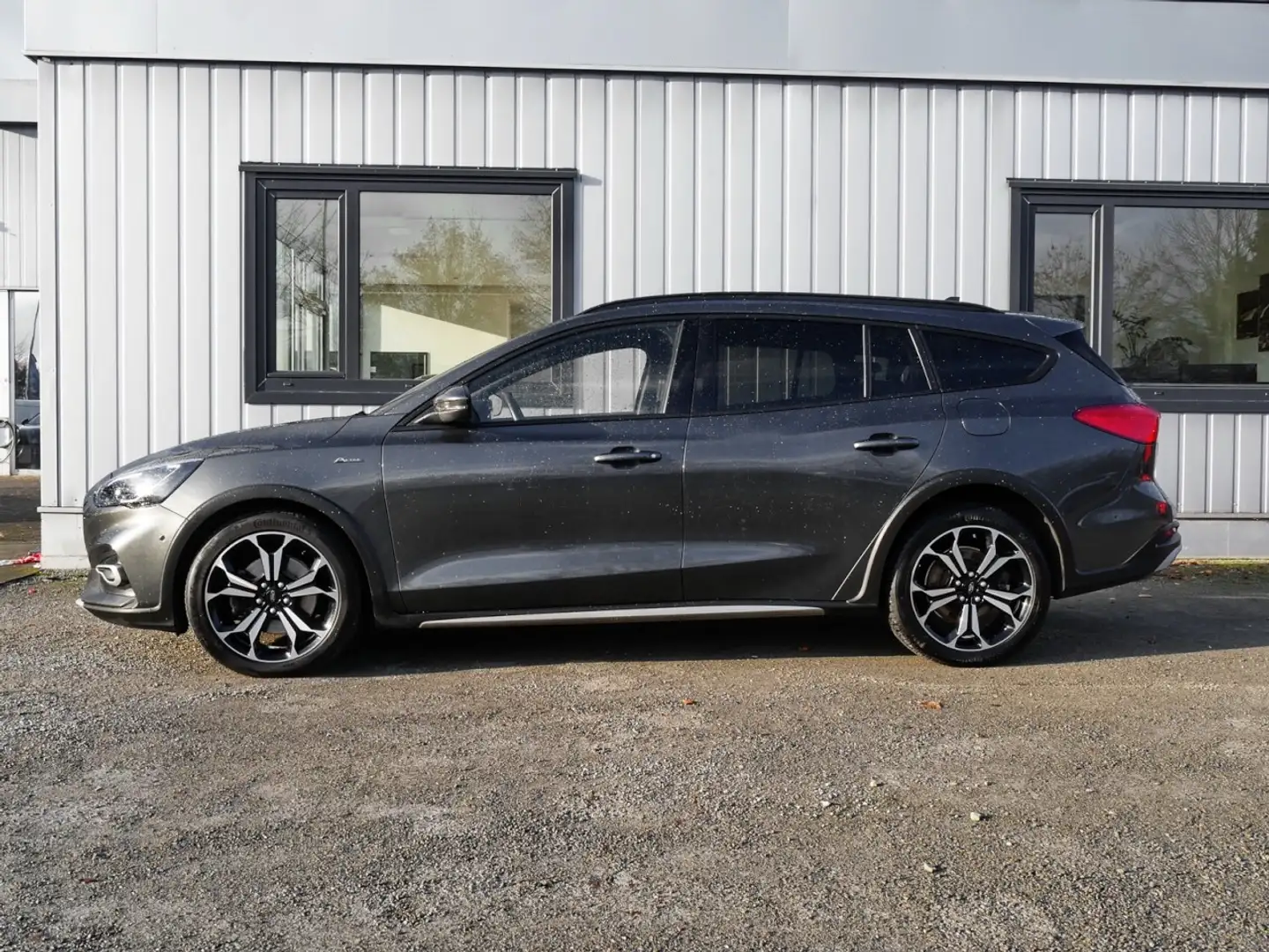 Ford Focus Active X 1.5 EB Aut.+ParkAssist+Winter-Pkt Klima Gris - 2