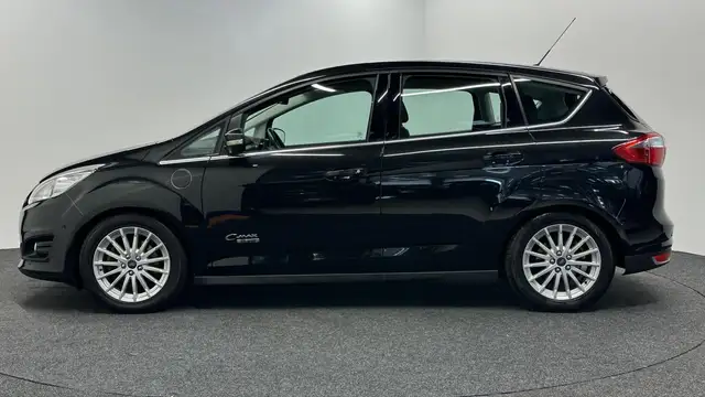 Ford C-Max view 8