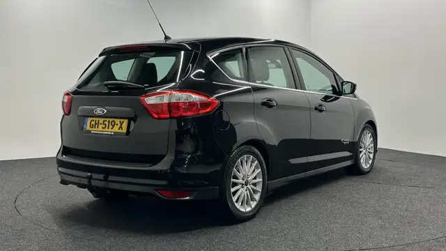 Ford C-Max view 5