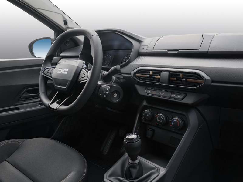 Dacia Sandero Stepway Essential Eco-G 120 PDC KLIMA BT — photo 6