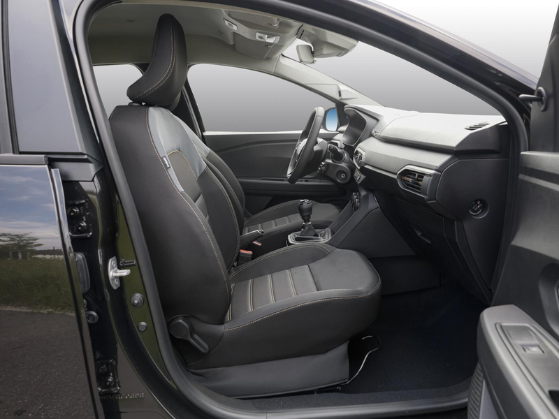 Dacia Sandero Stepway Essential Eco-G 120 PDC KLIMA BT — photo 4