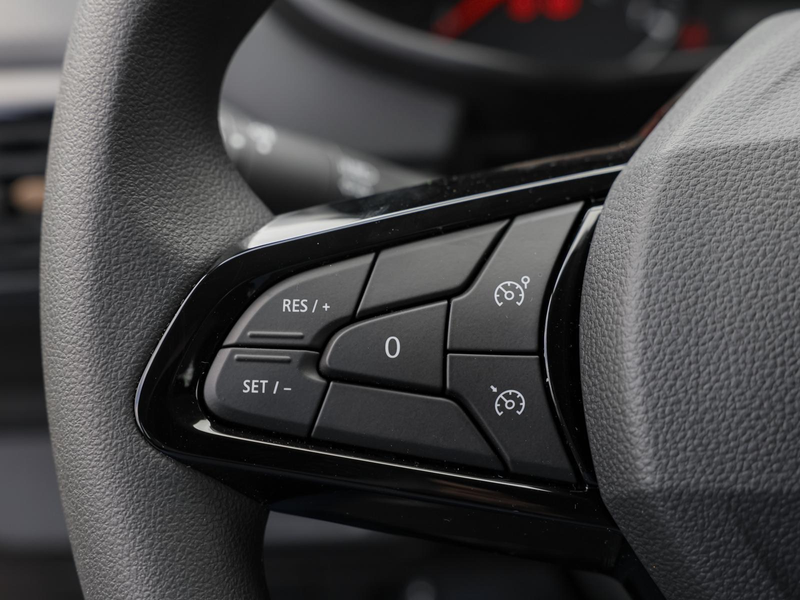 Dacia Sandero Stepway Essential Eco-G 120 PDC KLIMA BT — photo 11