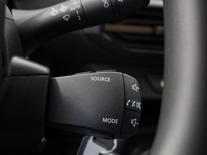 Dacia Sandero Stepway Essential Eco-G 120 PDC KLIMA BT — photo 15