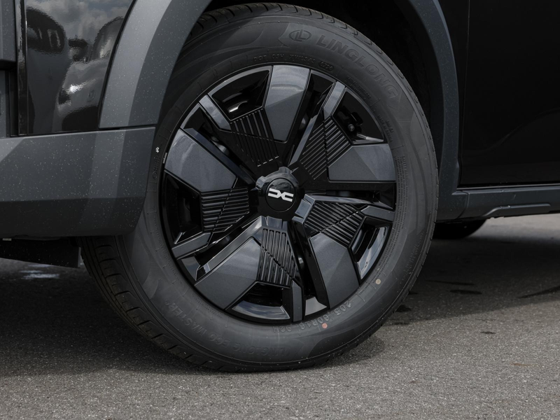 Dacia Sandero Stepway Essential Eco-G 120 PDC KLIMA BT — photo 12