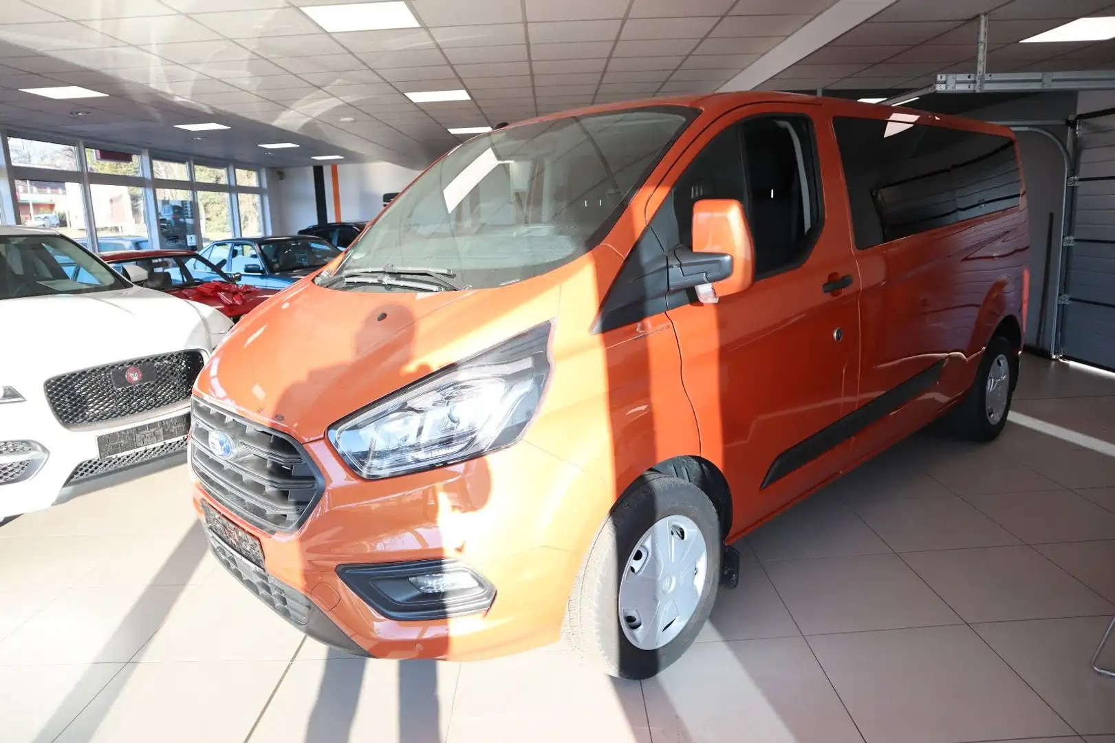 Ford Transit /Tourneo Custom Kombi 320 L2 Trend Orange - 1