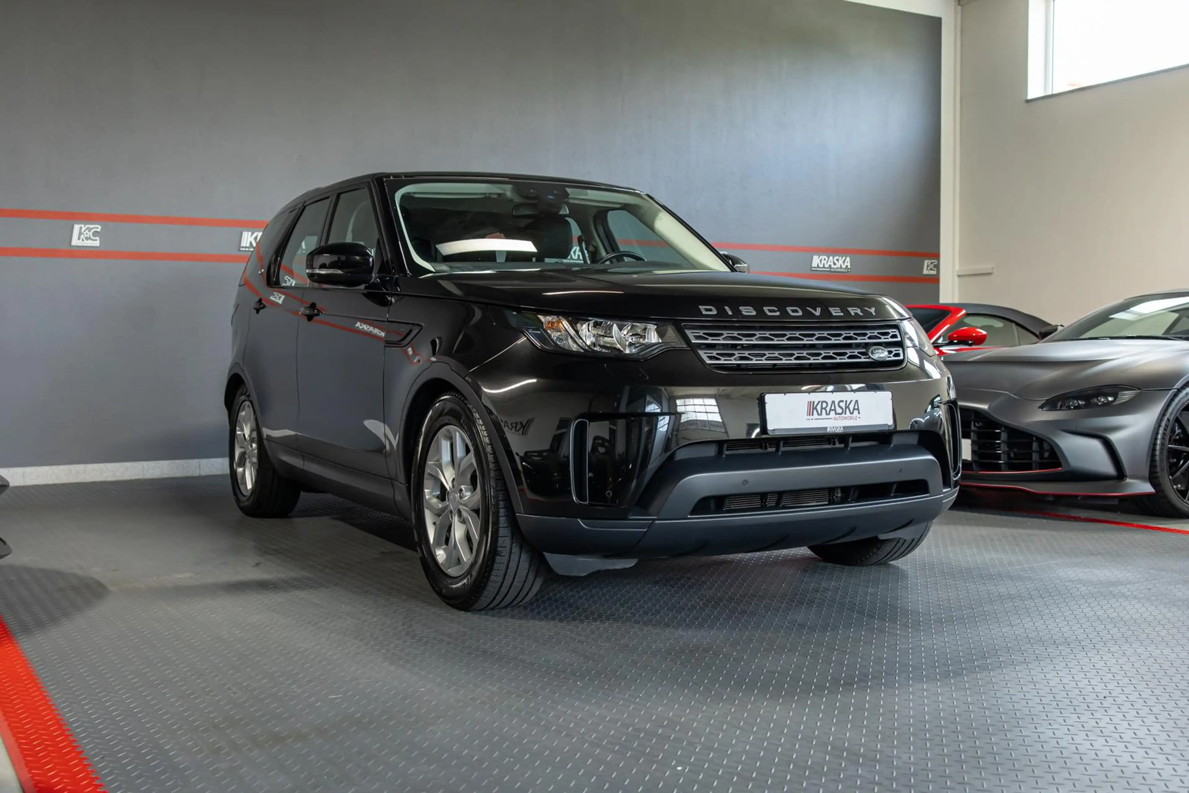 Land Rover Discovery 2.0 SD4 AWD SOUND AHK 4xSHZ 7-SITZER — photo 9