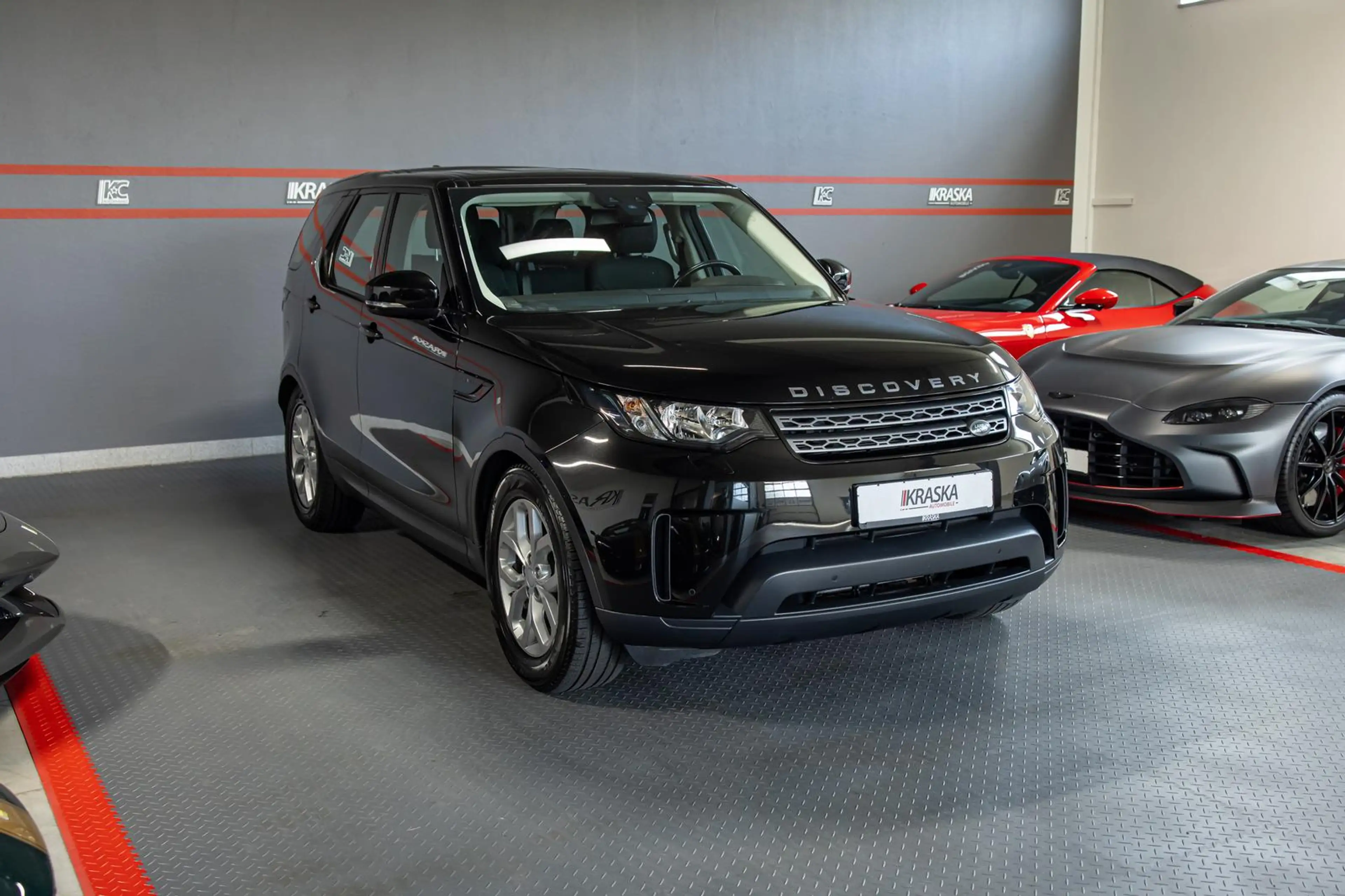 Land Rover Discovery 2.0 SD4 AWD SOUND AHK 4xSHZ 7-SITZER — photo 8