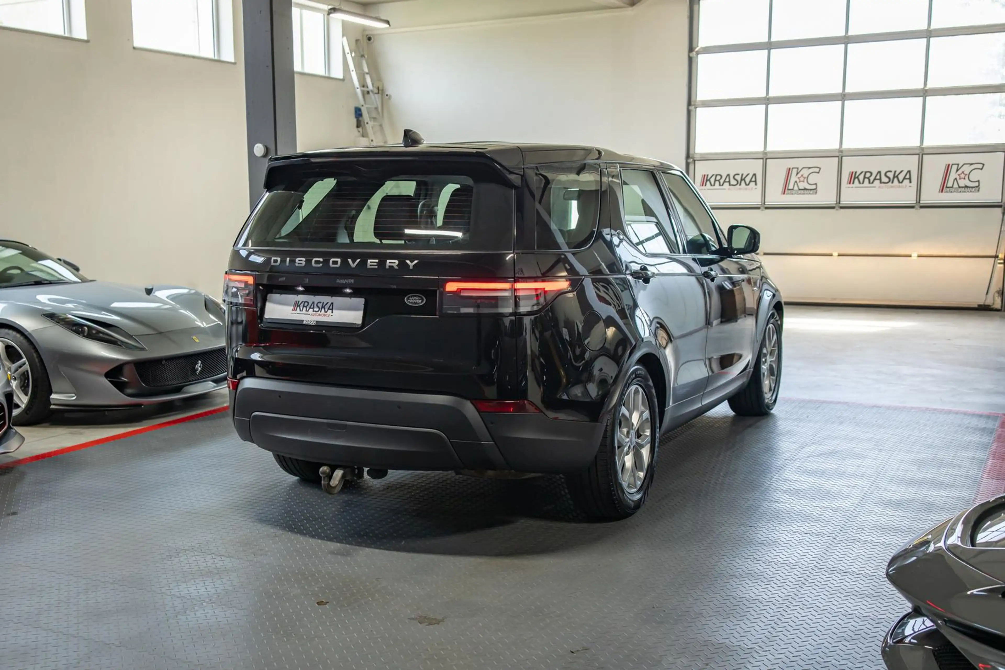 Land Rover Discovery 2.0 SD4 AWD SOUND AHK 4xSHZ 7-SITZER — photo 10
