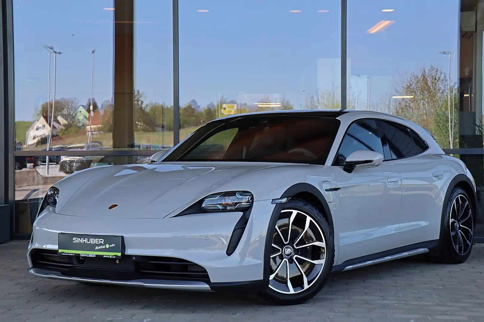 Porsche Taycan 4SCross Turismo ACC, Sitzklima, Innodrive, Hint... Grau - 1