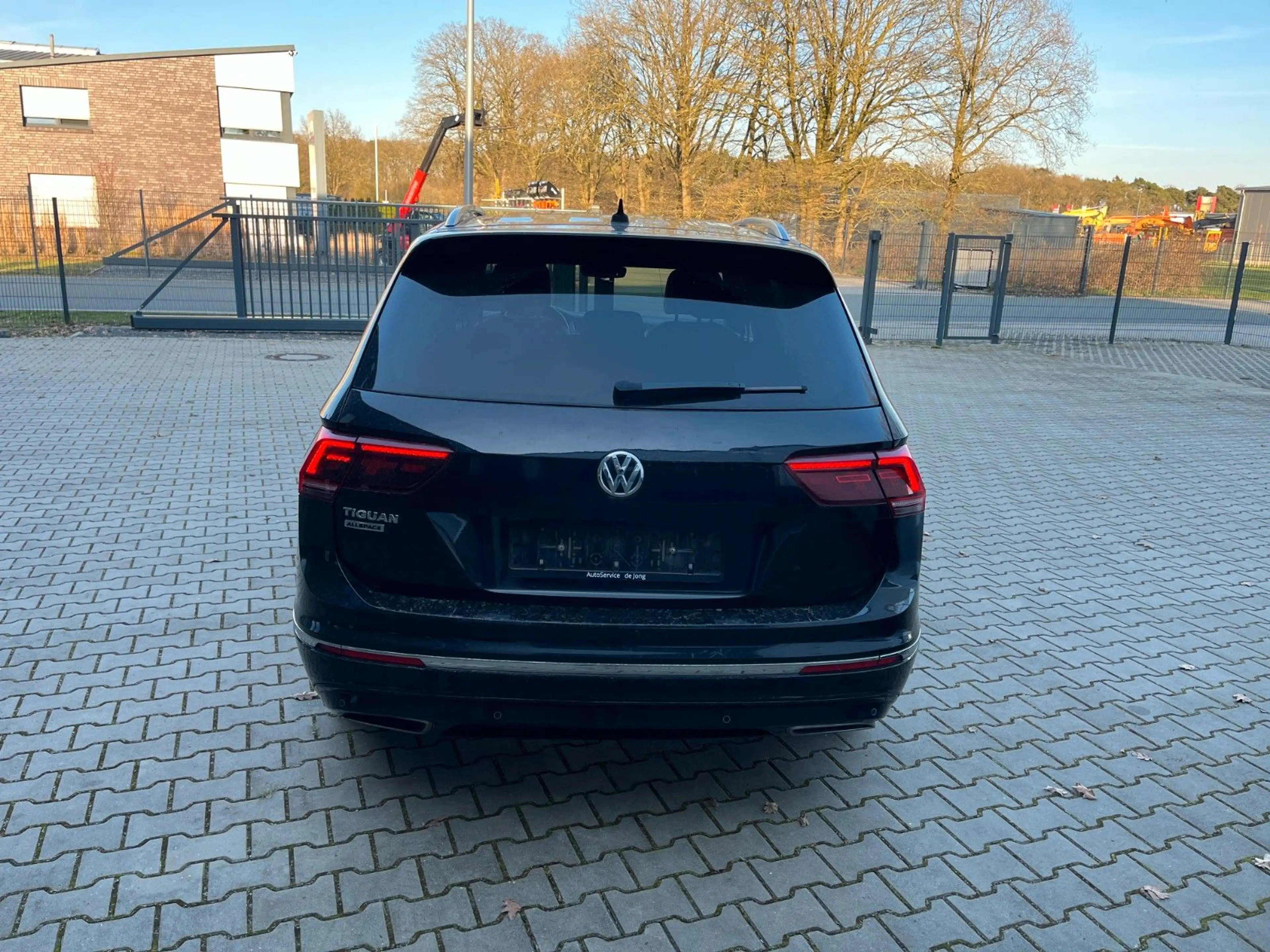 Volkswagen Tiguan Allspace Tiguan Highline R Line/Led/Led/Navi/eSitz/20Zoll — photo 6