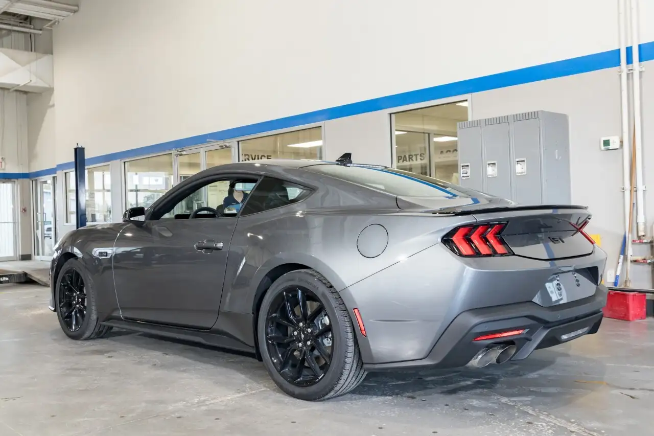 Ford Mustang снимка Ford Mustang