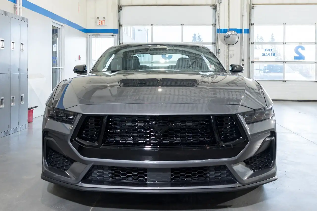 Ford Mustang снимка Ford Mustang