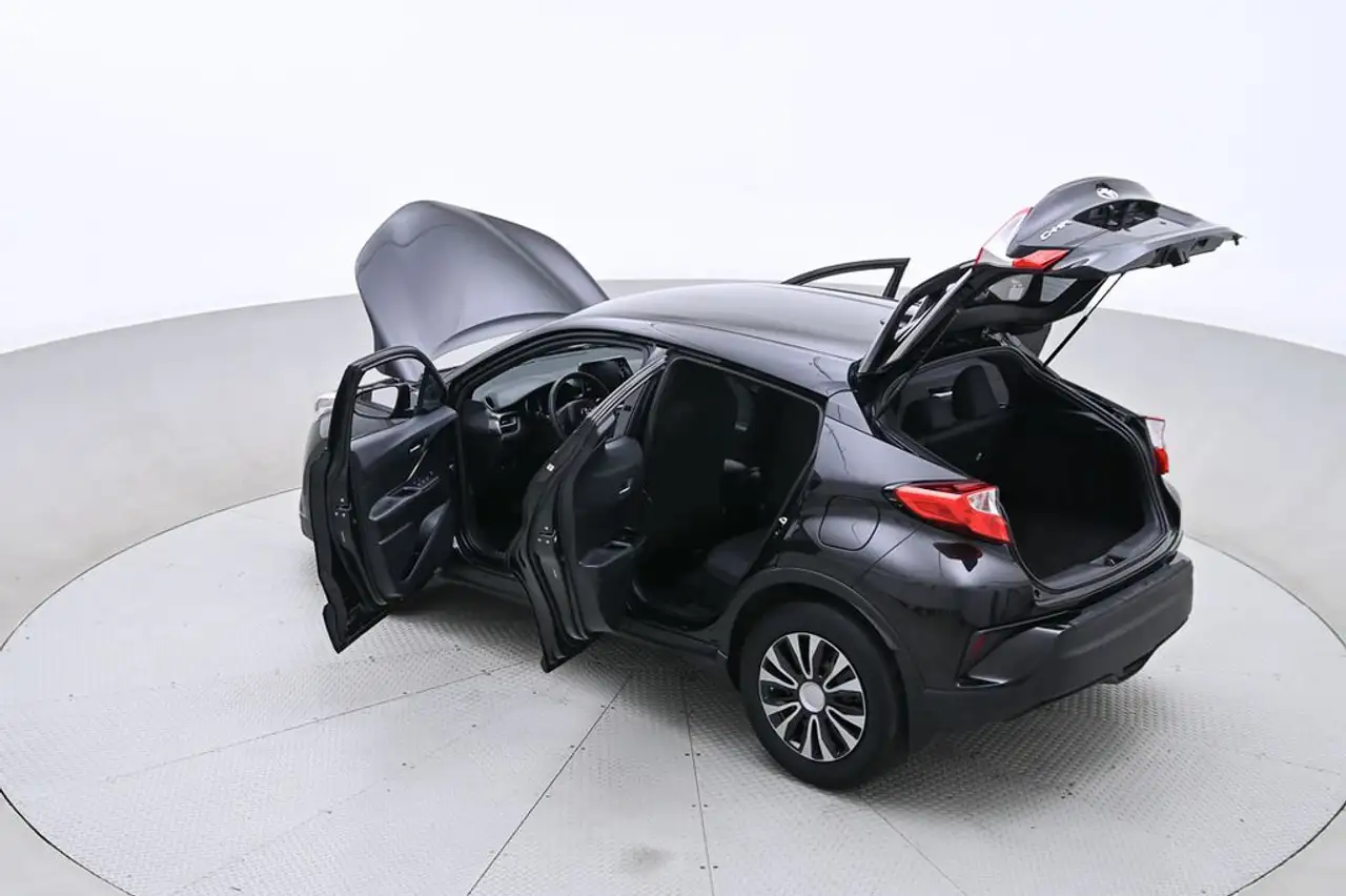 Toyota C-HR fotografie Toyota C-HR
