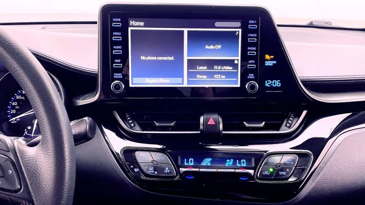 Toyota C-HR fotografie Toyota C-HR