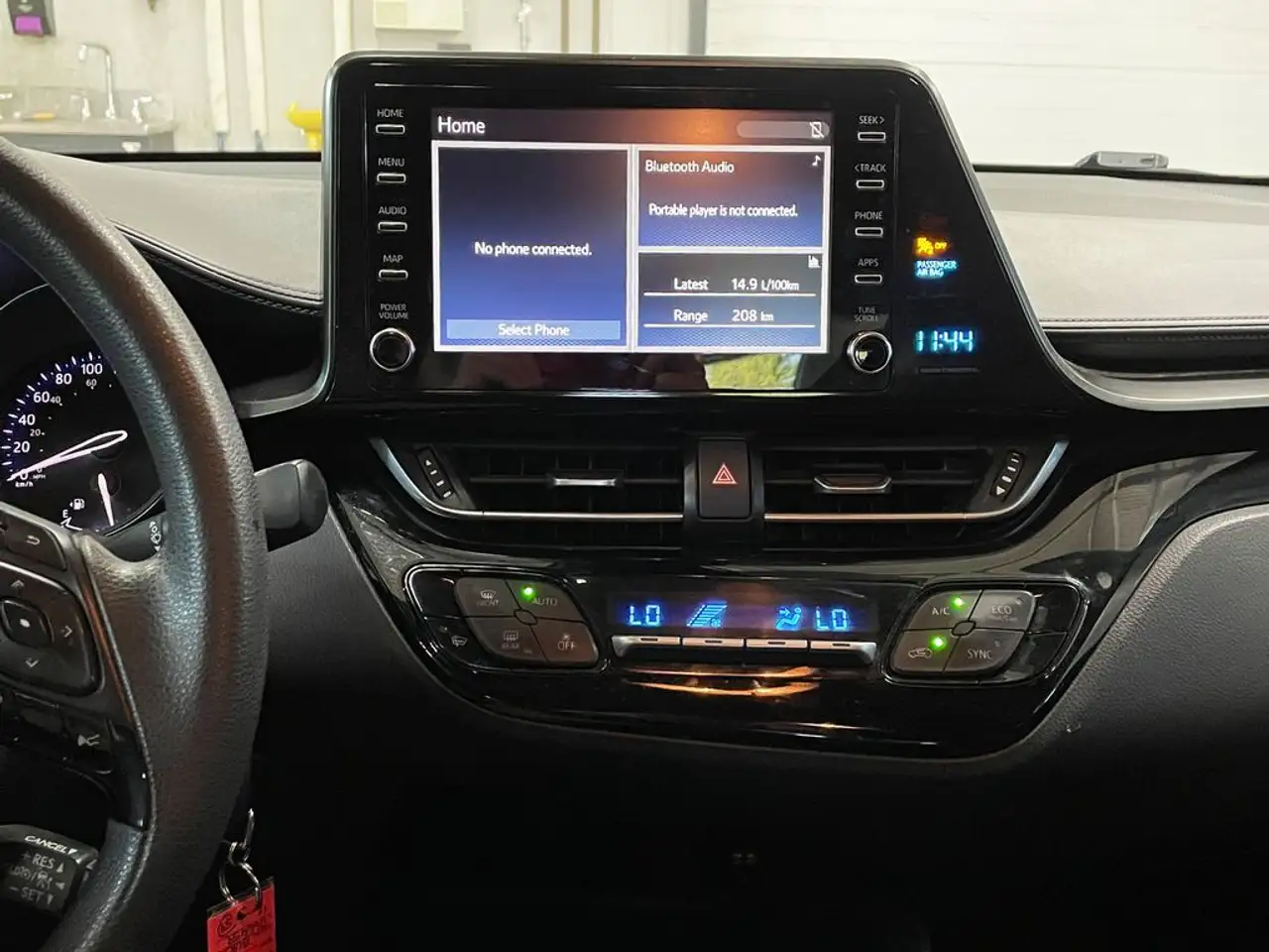 Toyota C-HR снимка Toyota C-HR
