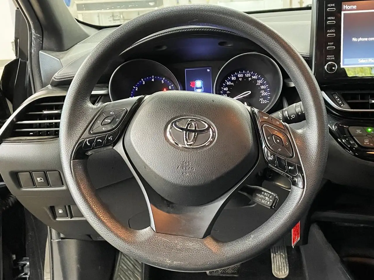 Toyota C-HR снимка Toyota C-HR