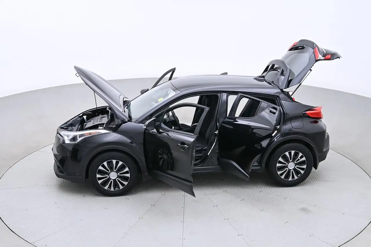 Toyota C-HR fotografie Toyota C-HR
