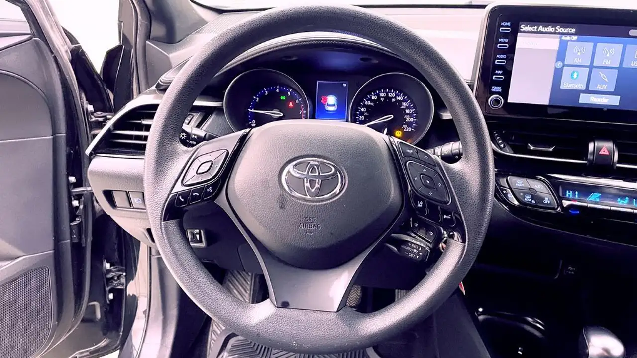 Toyota C-HR fotografie Toyota C-HR